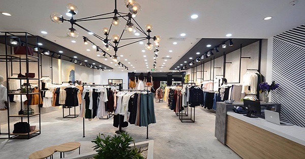 Mở shop kinh doanh quần áo thời trang có lãi không?