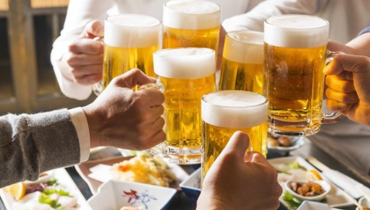Điểm danh những quán bia hơi Hà Nội chất lượng, mồi ngon