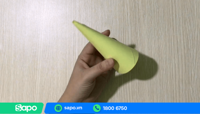 Làm trụ tháp kẹo oishi