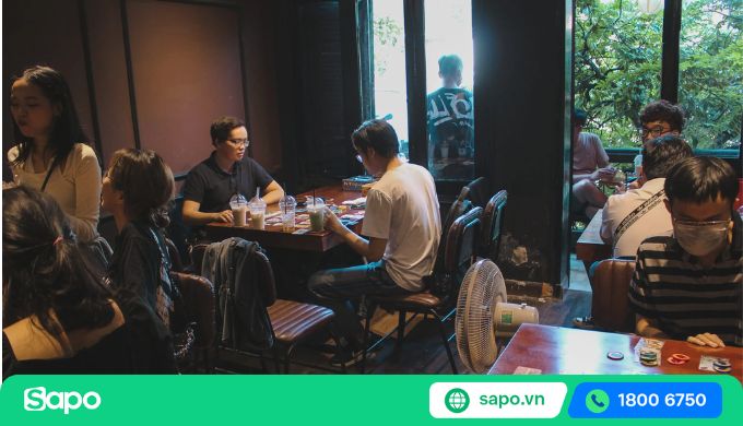 Nona Cafe & Boardgame