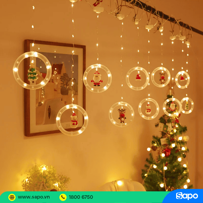 Trang trí giáng sinh với hình cầu tuyết