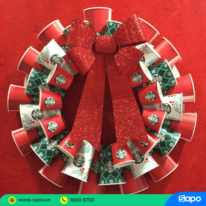 Trang trí vòng nguyệt quế