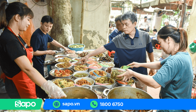 quán cơm bình dân