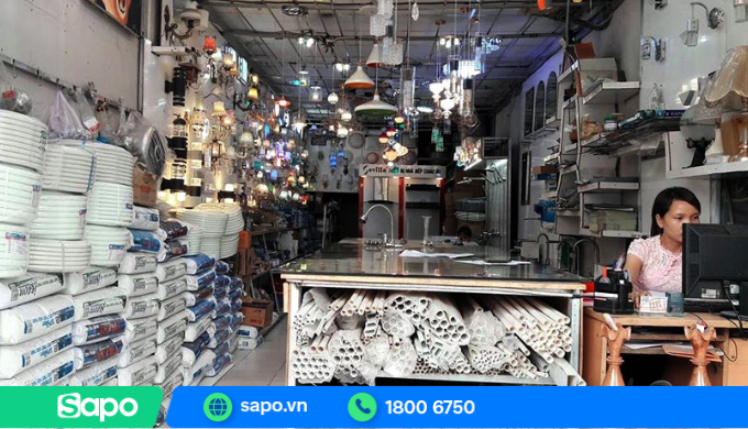 Cửa hàng bán thiết bị điện nước