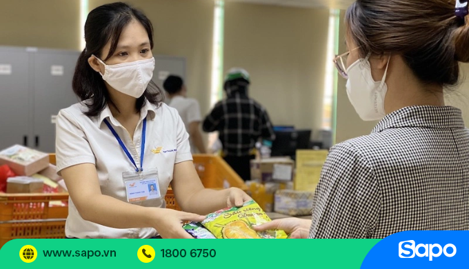 Gửi đồ ăn qua bưu điện được không?