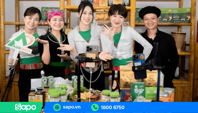 kịch bản livestream bán đồ ăn vặt