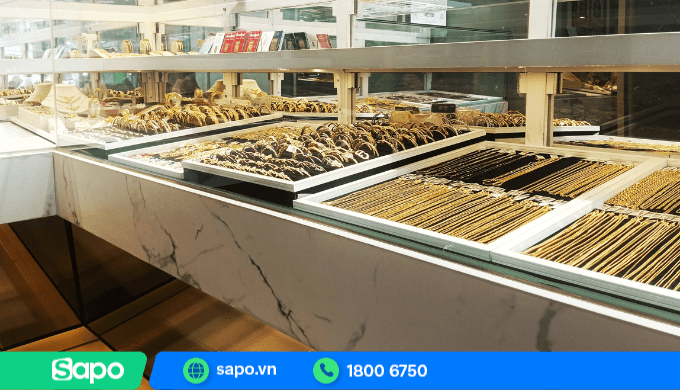 Bạn cần đăng ký kinh doanh theo quy định để bắt đầu mở cửa hàng kinh doanh đồ trang sức