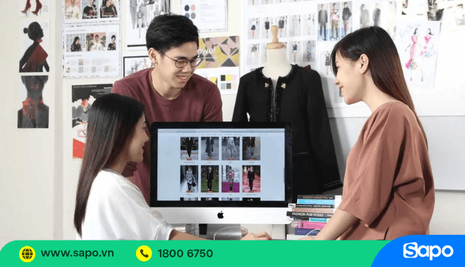 Nhân viên bán quần áo cần làm những gì?