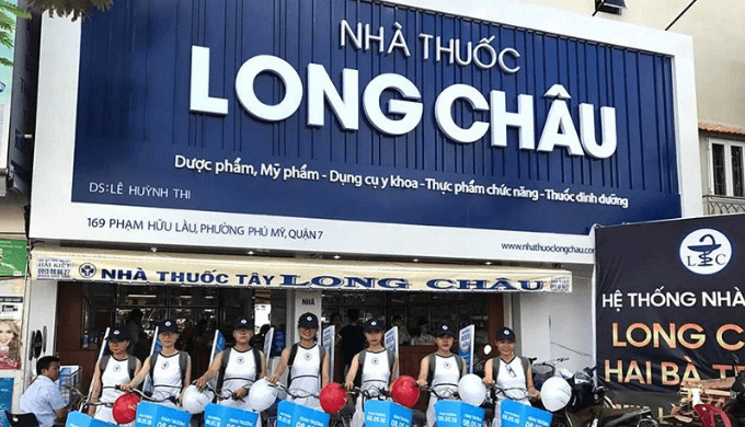 Mẫu bảng hiệu nhà thuốc chất liệu anumium bền màu