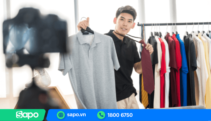 Mẫu kịch bản livestream bán quần áo với BST mới