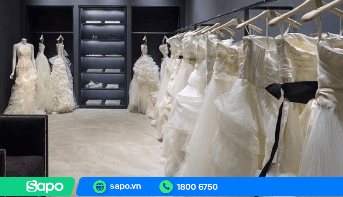 Thiết kế cửa hàng áo cưới