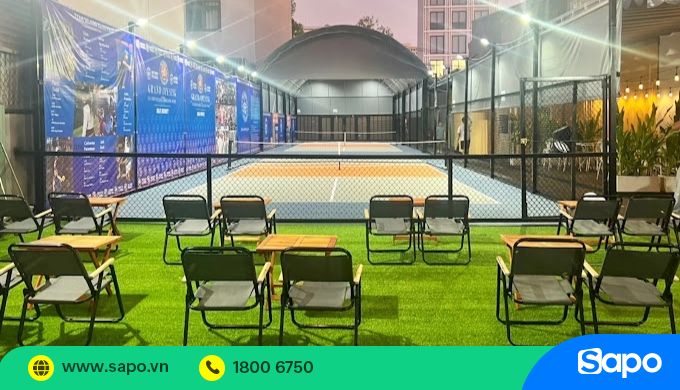 cafe pickleball