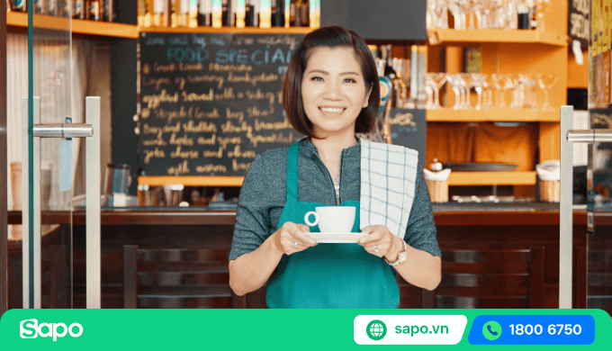 nhân viên phục vụ quán cafe