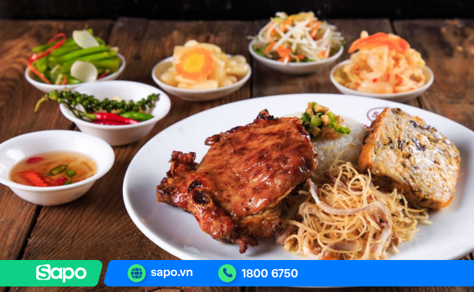 quán cơm trưa văn phòng