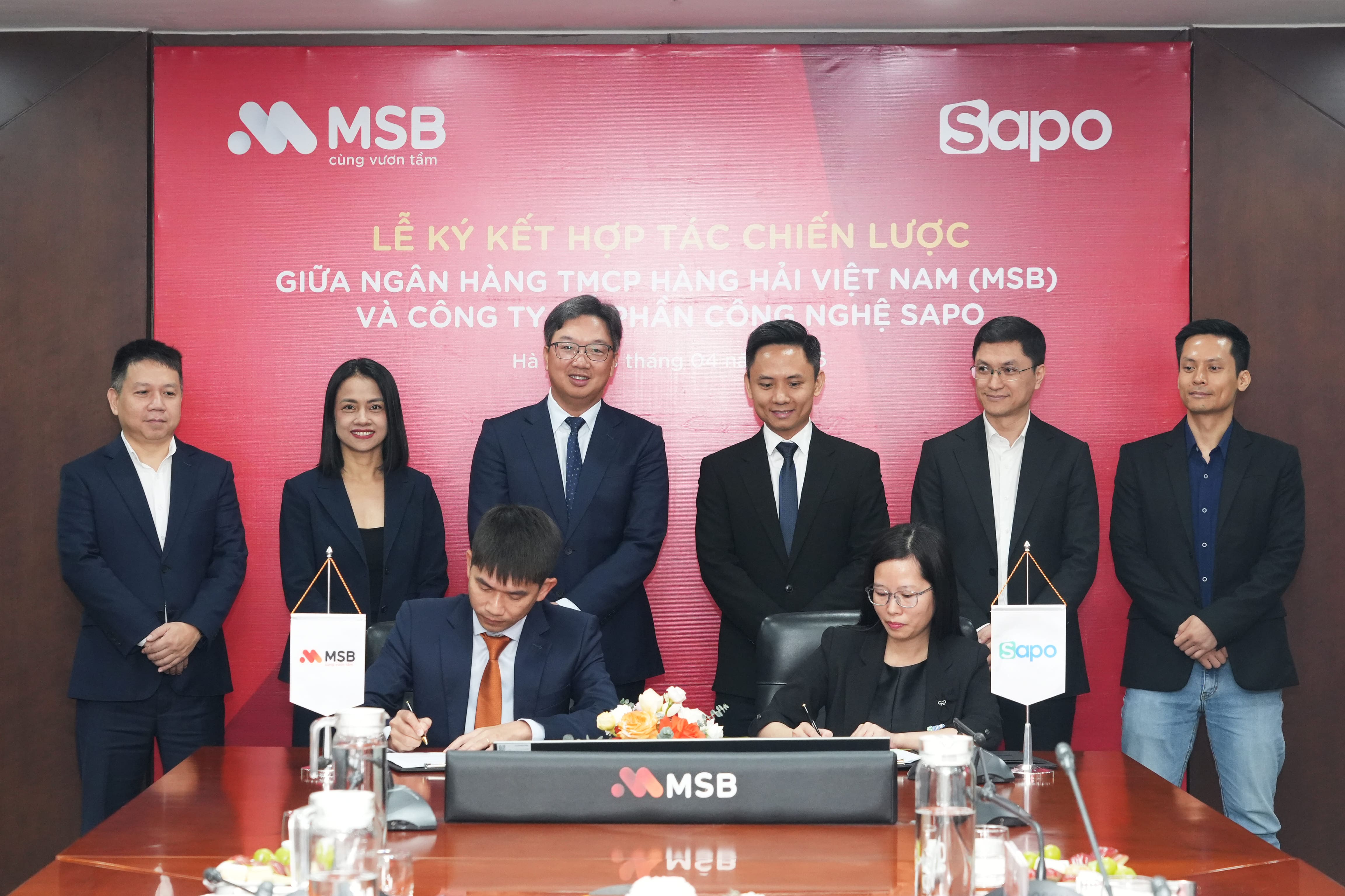 ký kết thỏa thuận hợp tác chiến lược