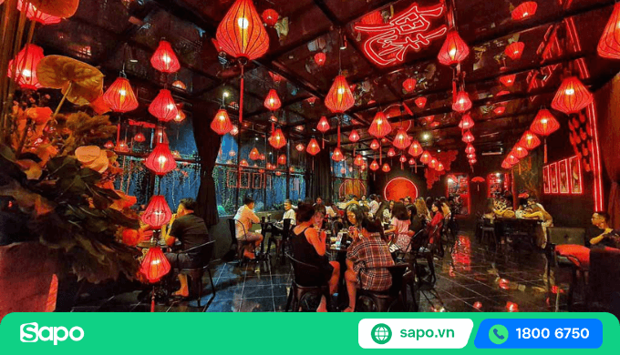 trang trí tết quán cà phê